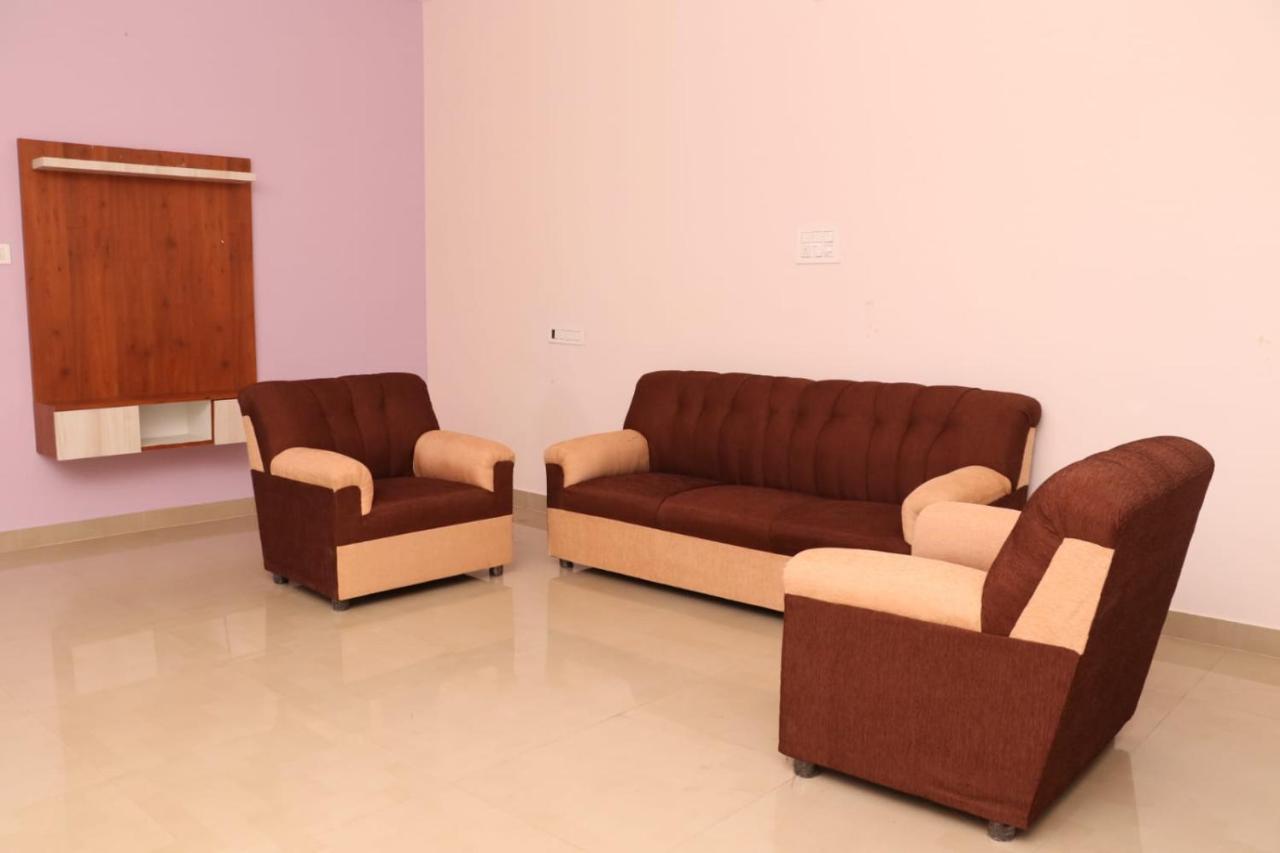 Dhruva Service Apartment Bidadi Extérieur photo