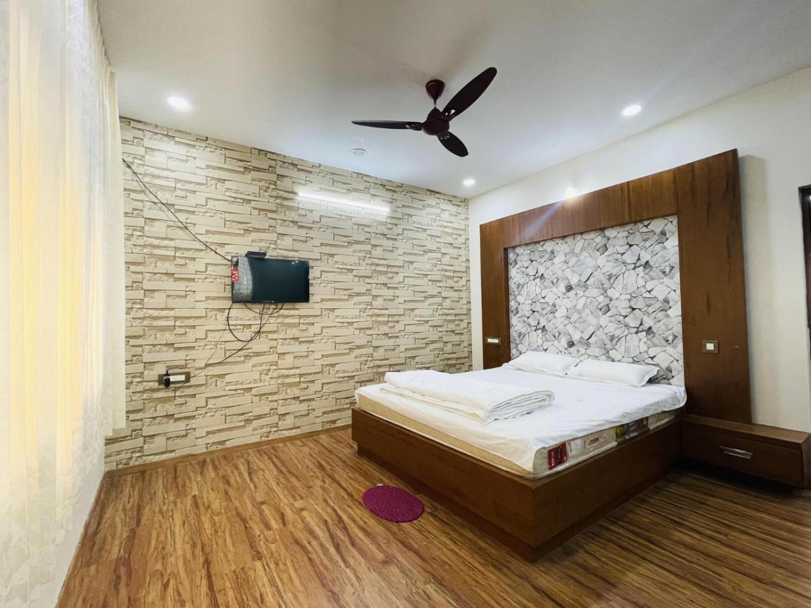 Dhruva Service Apartment Bidadi Extérieur photo